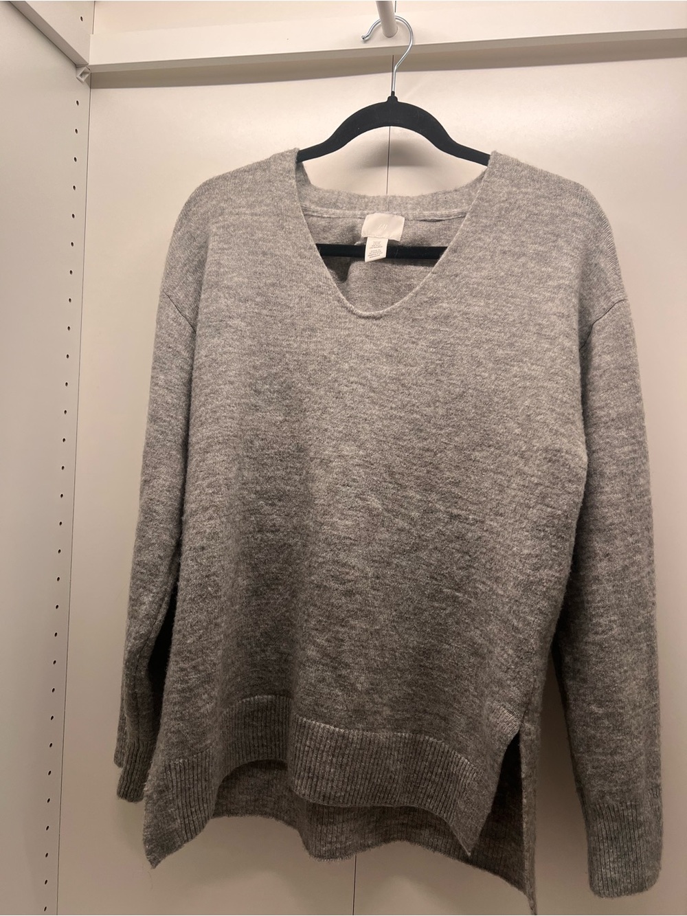 H&M Light Grey V-Neck Sweater